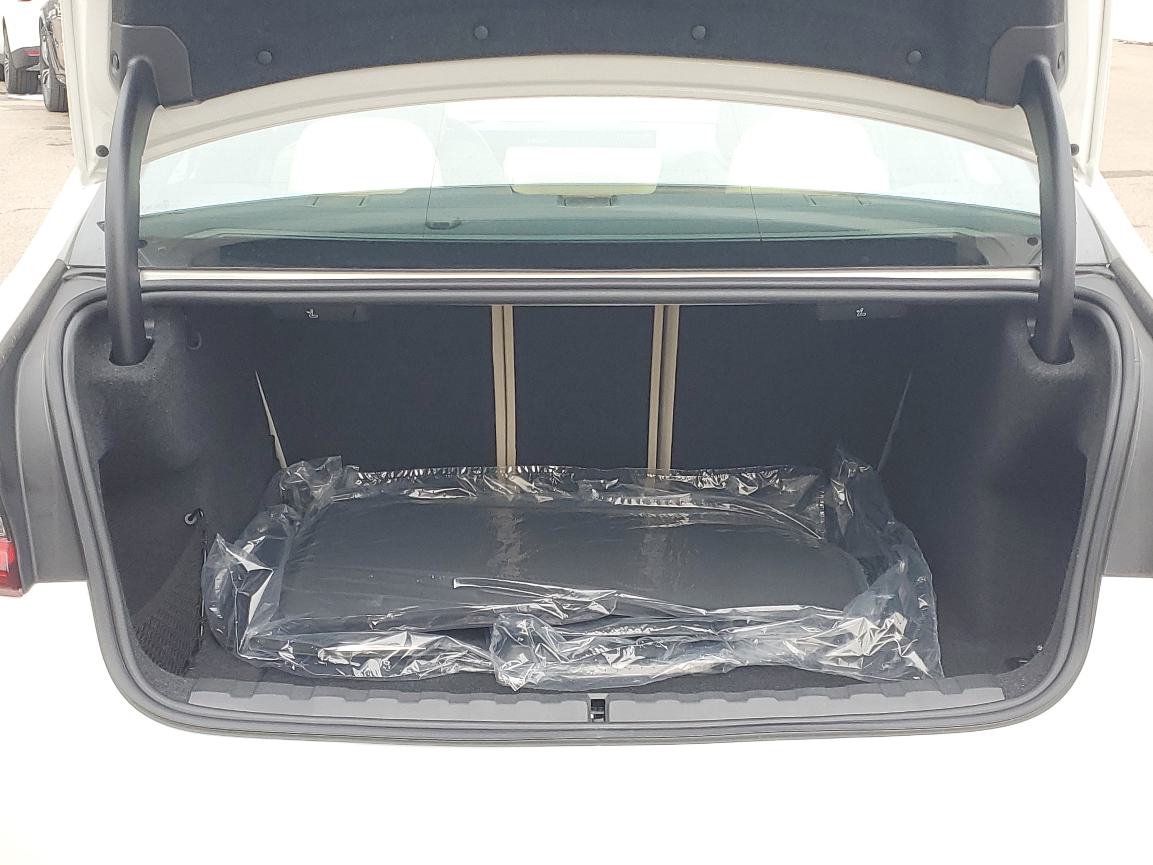 New 2026 BMW 330i xDrive Sedan w/ Premium Package image 26