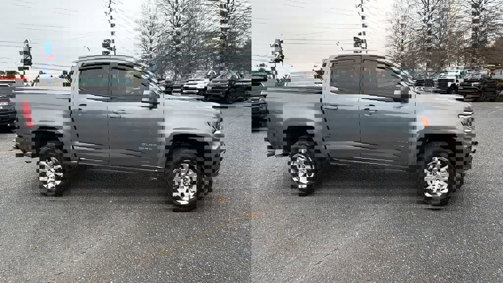 Certified 2022 Chevrolet Colorado LT w/ LT Convenience Package image 4
