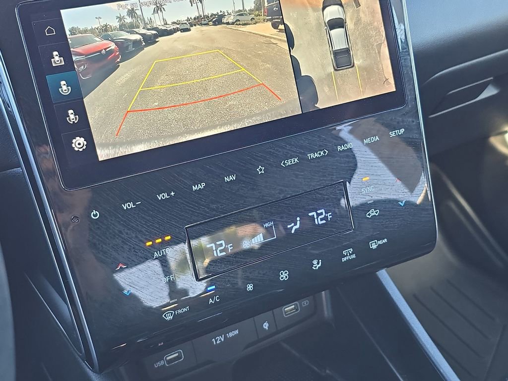 Used 2022 Hyundai Santa Cruz Limited image 24