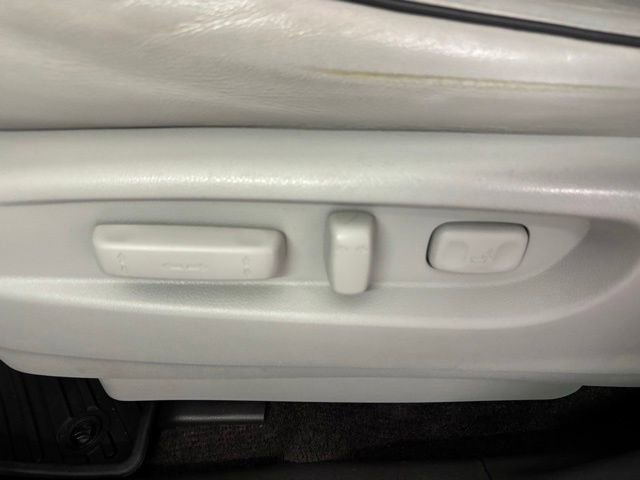 Used 2017 Acura MDX FWD w/ Advance Package image 10