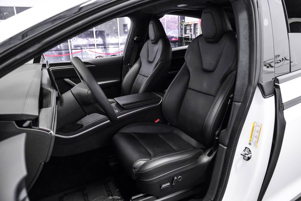 Used 2023 Tesla Model X image 35