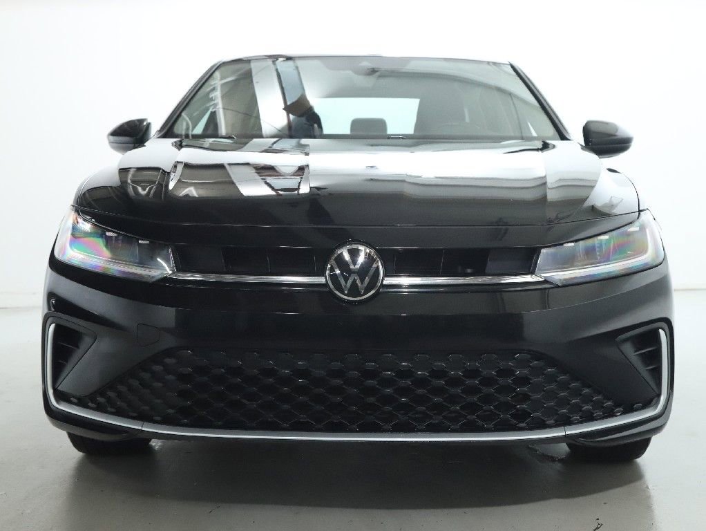 Used 2025 Volkswagen Jetta S image 5