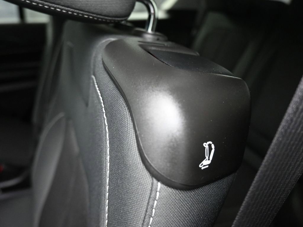 Used 2023 Jeep Grand Cherokee L Laredo AWD/4WD image 35