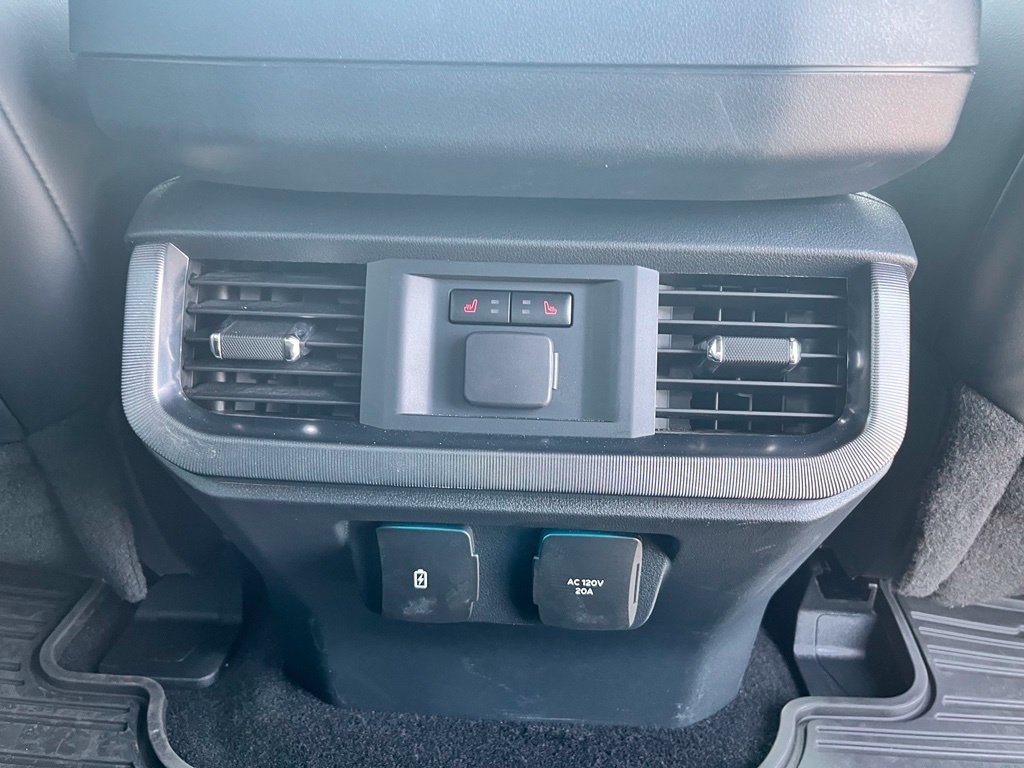 Used 2025 Ford F150 Platinum w/ FX4 Off-Road Package AWD/4WD image 15