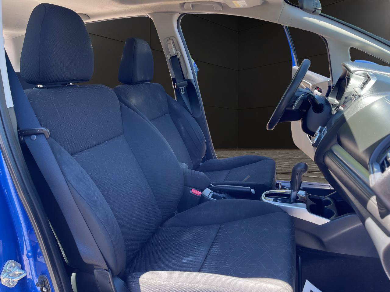 Used 2017 Honda Fit EX image 16