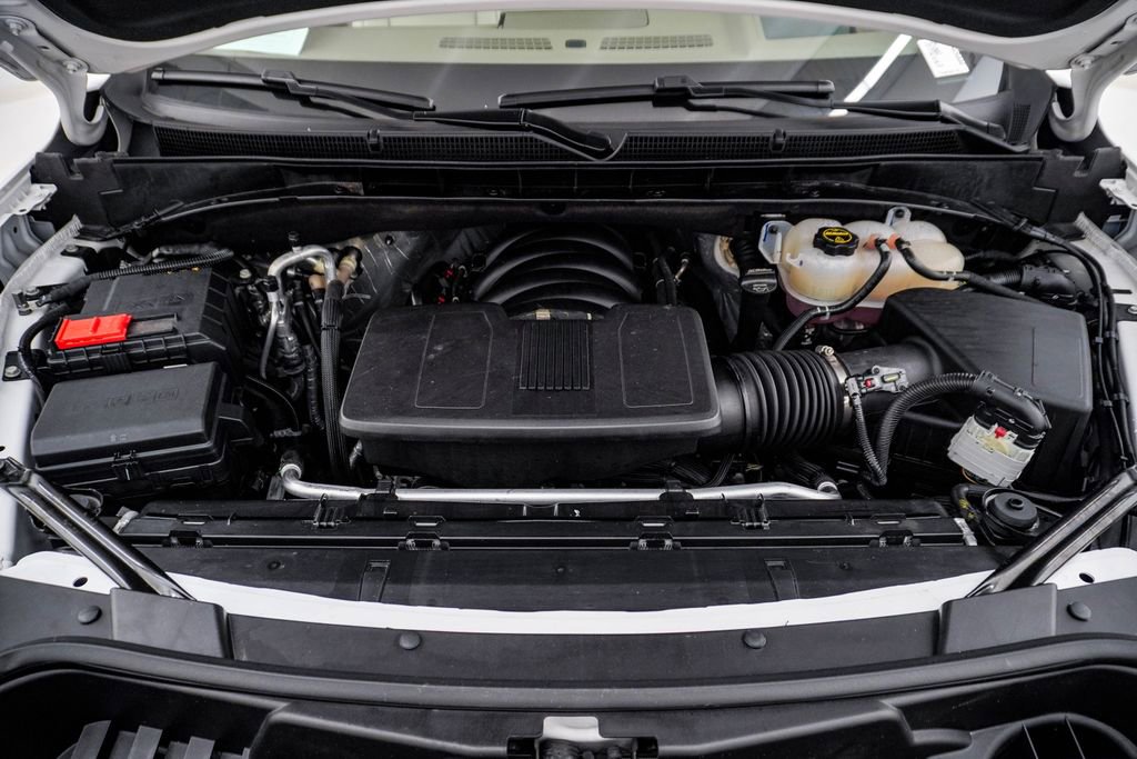 Used 2025 GMC Yukon Denali w/ Sun & Power Step Package image 30