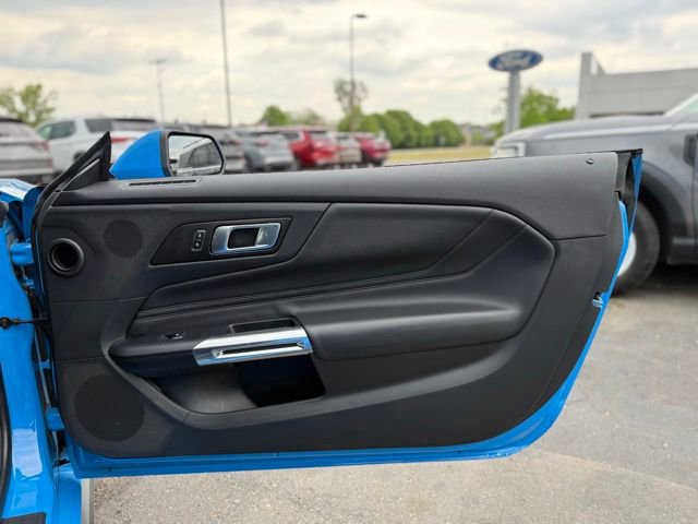 Used 2025 Ford Mustang Premium RWD image 16
