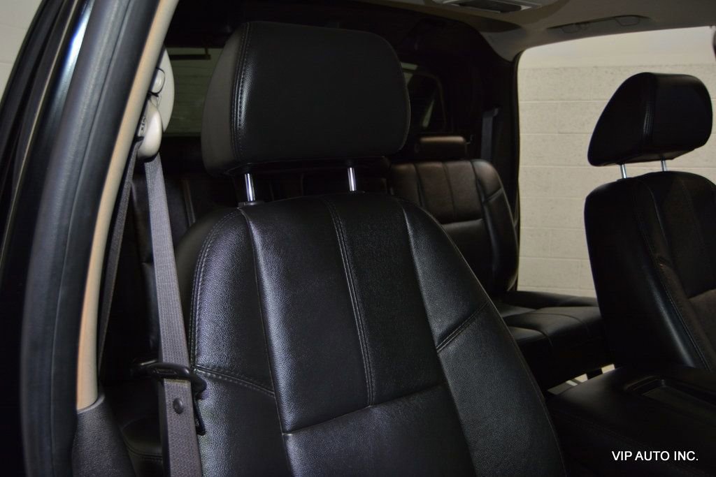 Used 2007 Chevrolet Avalanche LT w/ LT Preferred Equipment Group image 13