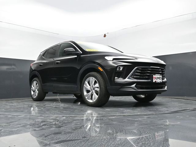 Used 2025 Buick Encore GX Preferred AWD/4WD image 43