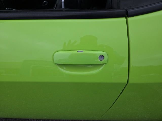 Used 2015 Dodge Challenger R/T Plus RWD image 31