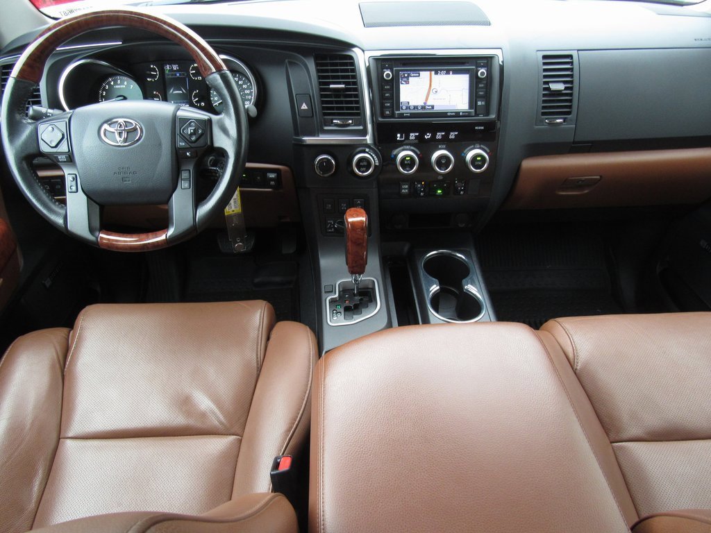 Used 2019 Toyota Sequoia Platinum image 36