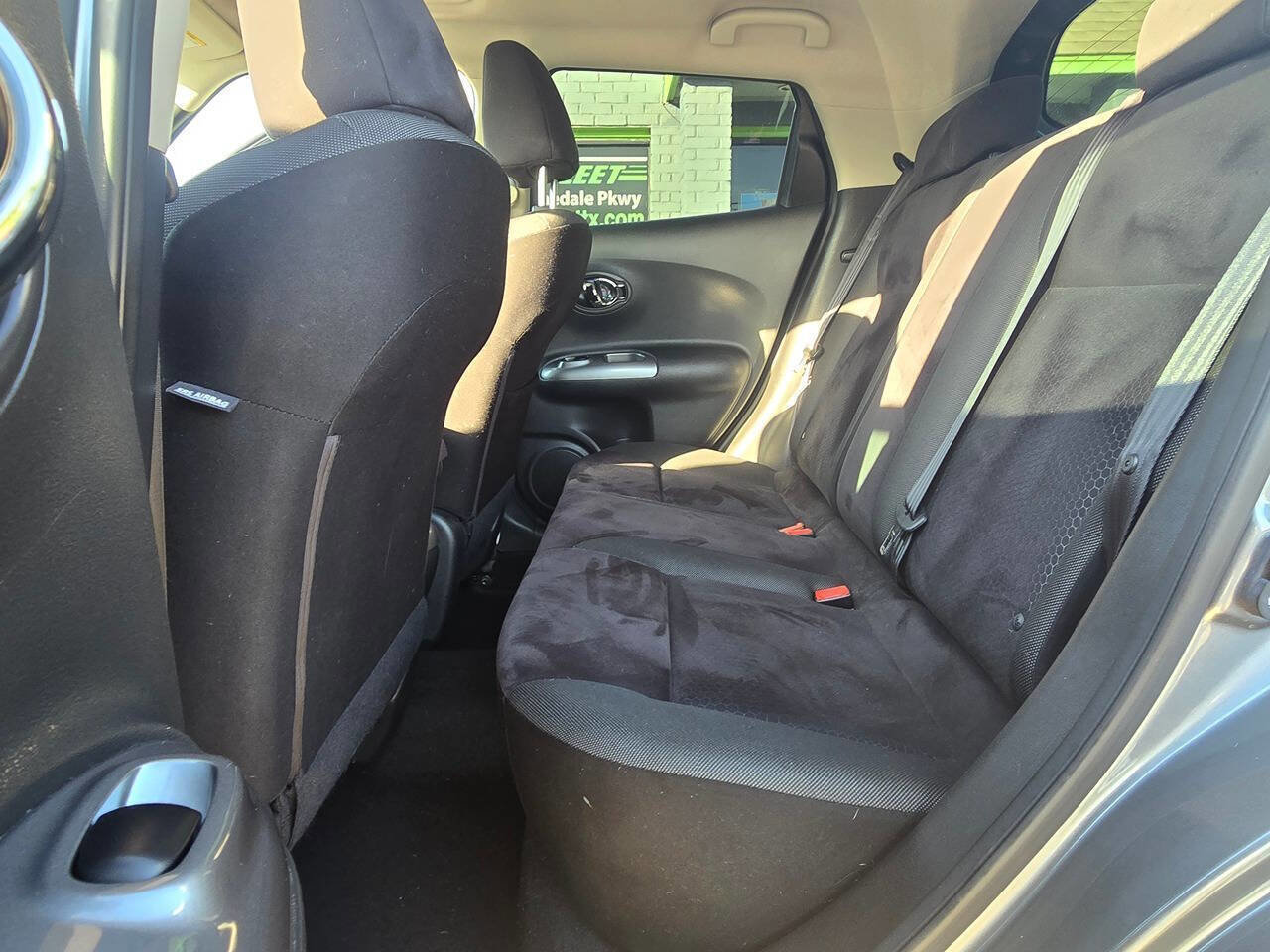 Used 2017 Nissan Juke SV w/ Technology Package image 18