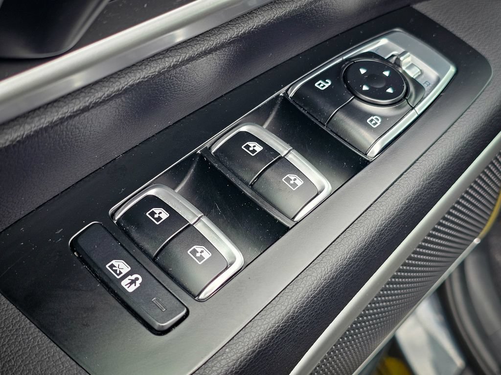 Used 2022 Kia Telluride LX AWD/4WD image 10