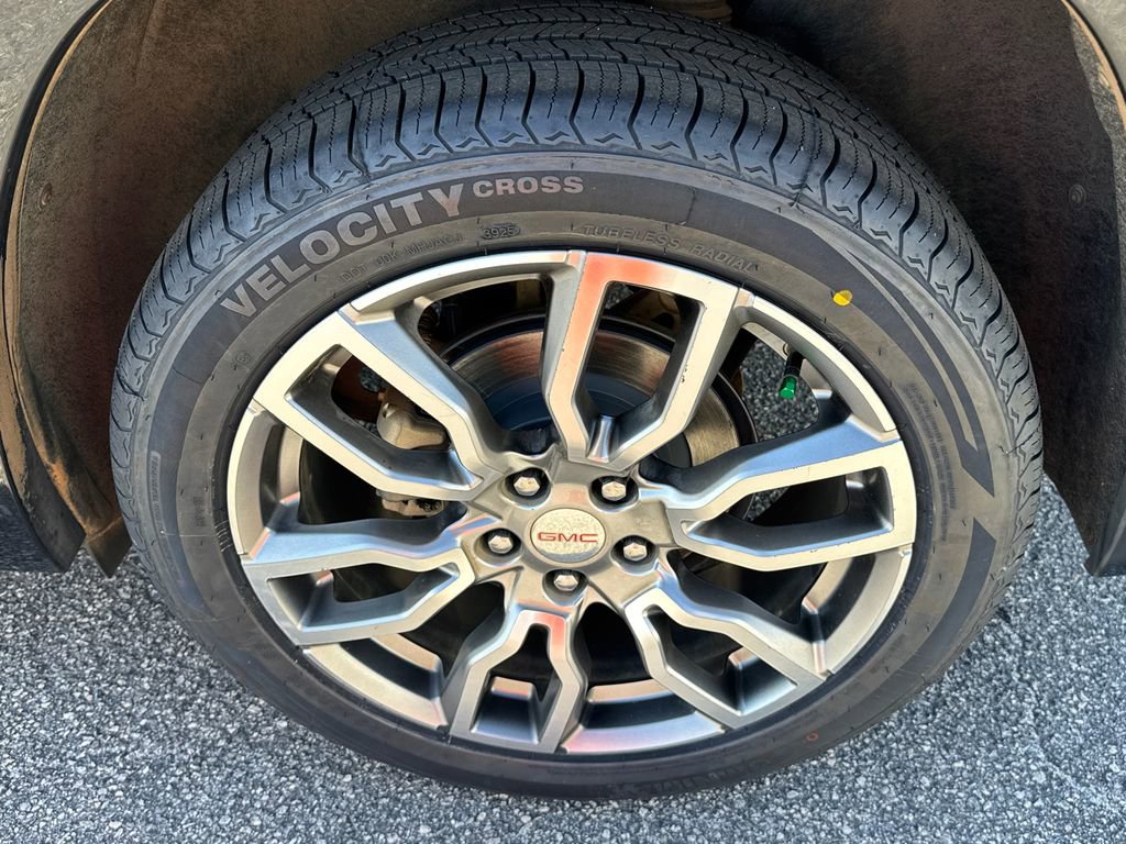 Used 2022 GMC Terrain Denali w/ Denali Premium Package image 20