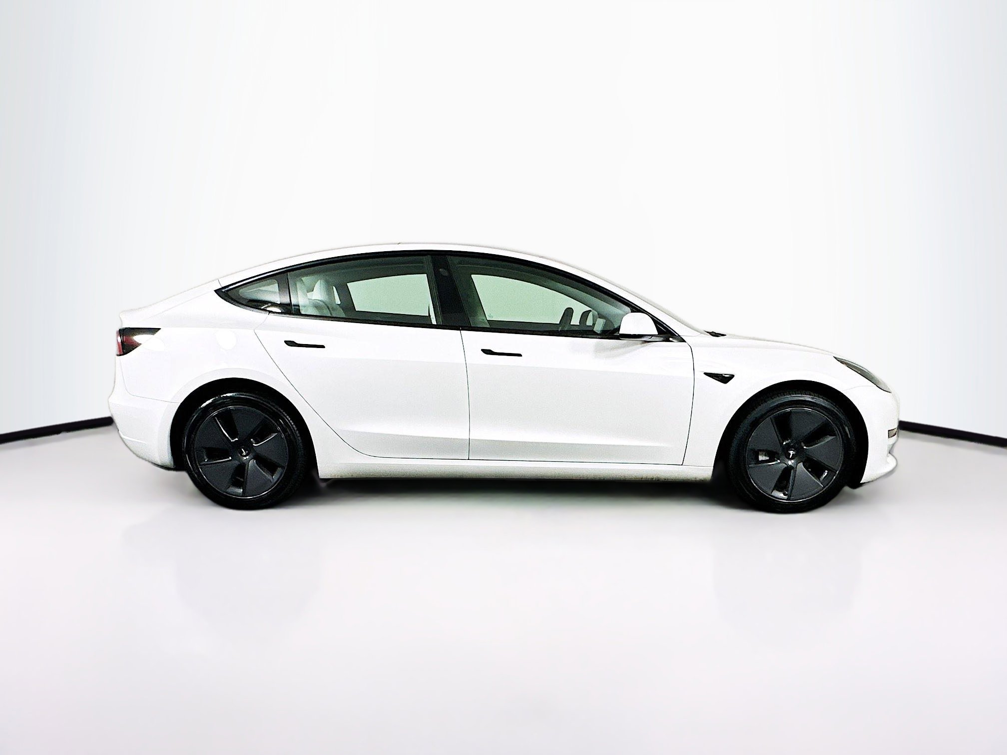 Used 2023 Tesla Model 3 Standard Range RWD image 10