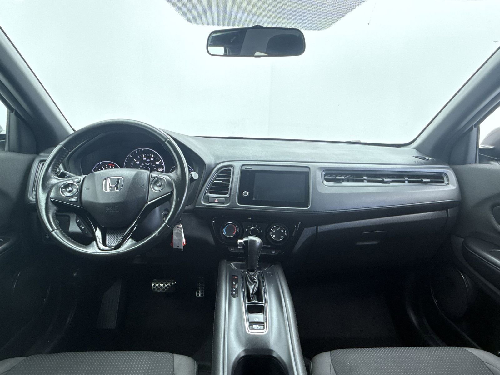 Used 2021 Honda HR-V Sport image 21