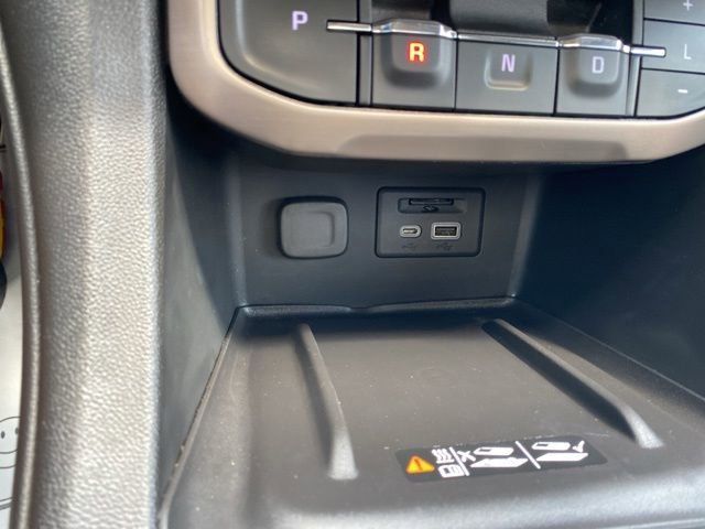 Used 2023 GMC Acadia Denali w/ Denali Ultimate Package FWD image 31