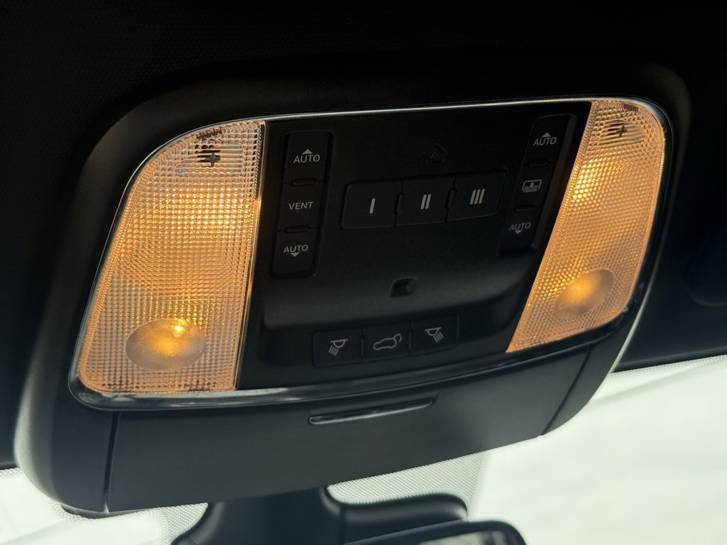 Used 2021 Jeep Grand Cherokee High Altitude image 28