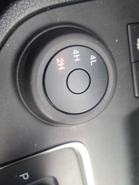 Used 2020 Ford Ranger XLT w/ Equipment Group 301A Mid image 17