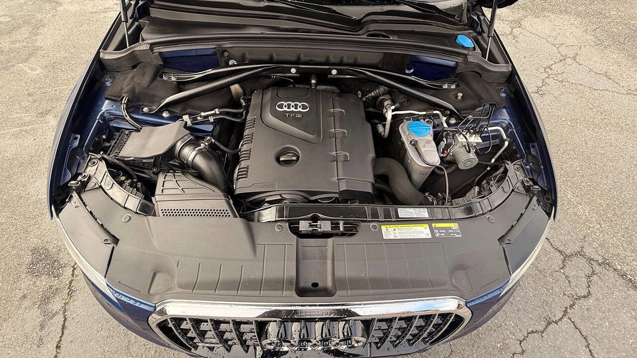 Used 2015 Audi Q5 2.0T Premium Plus w/ Technology Package image 12