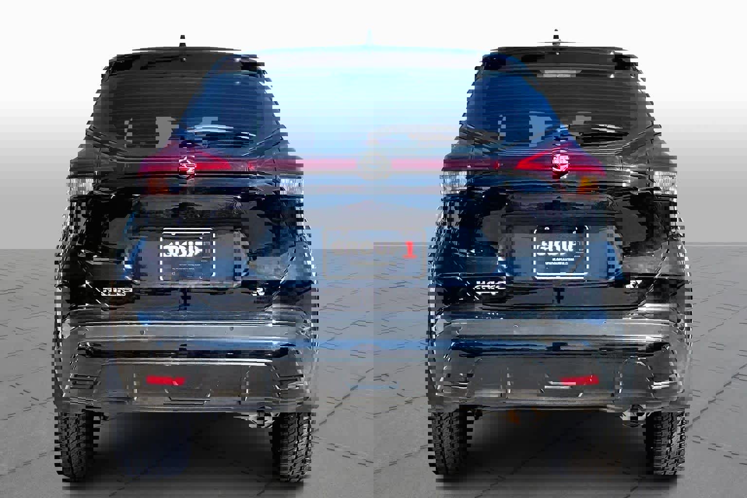 Used 2024 Nissan Kicks SV image 5