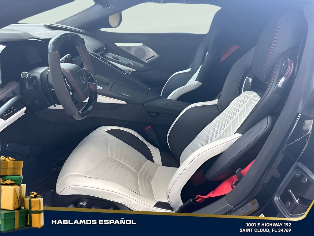 Used 2023 Chevrolet Corvette Z06 image 11
