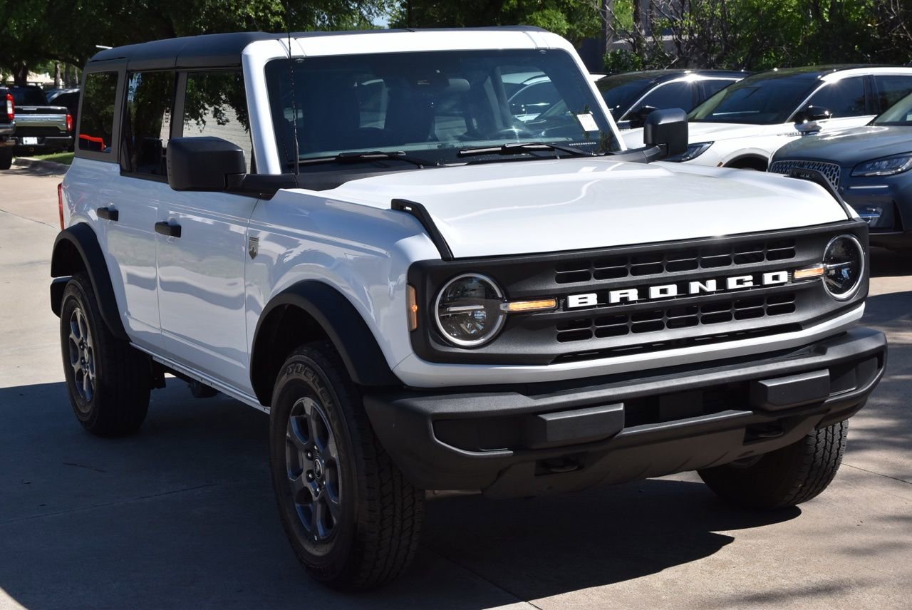 Certified 2025 Ford Bronco Big Bend image 4
