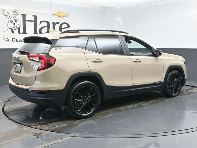 Used 2023 GMC Terrain SLE w/ Driver Convenience Package image 50