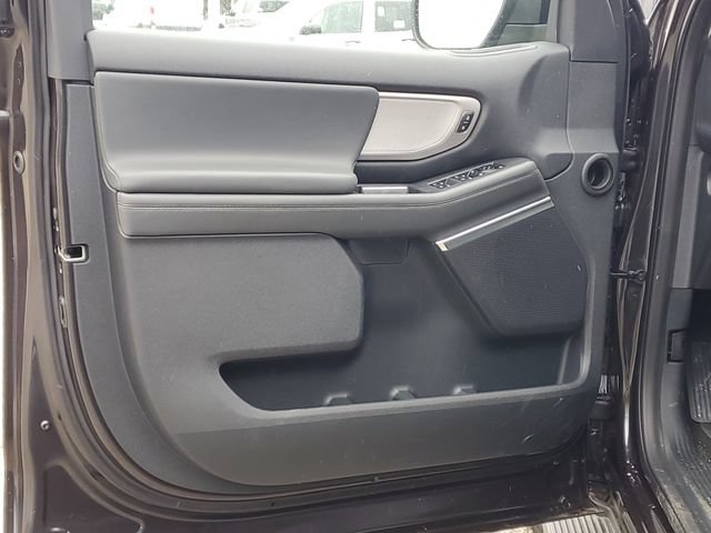New 2026 Ford Expedition Active AWD/4WD image 12