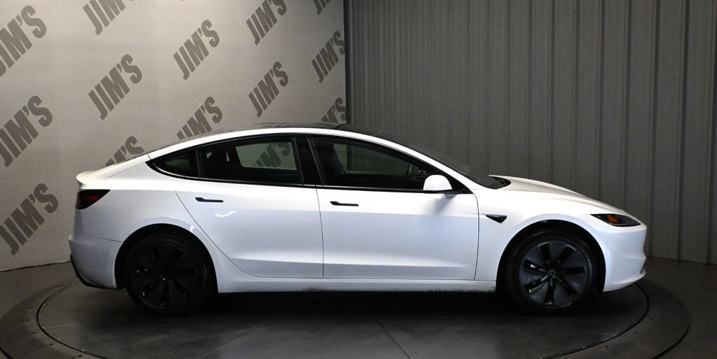 Used 2025 Tesla Model 3 Long Range RWD image 4