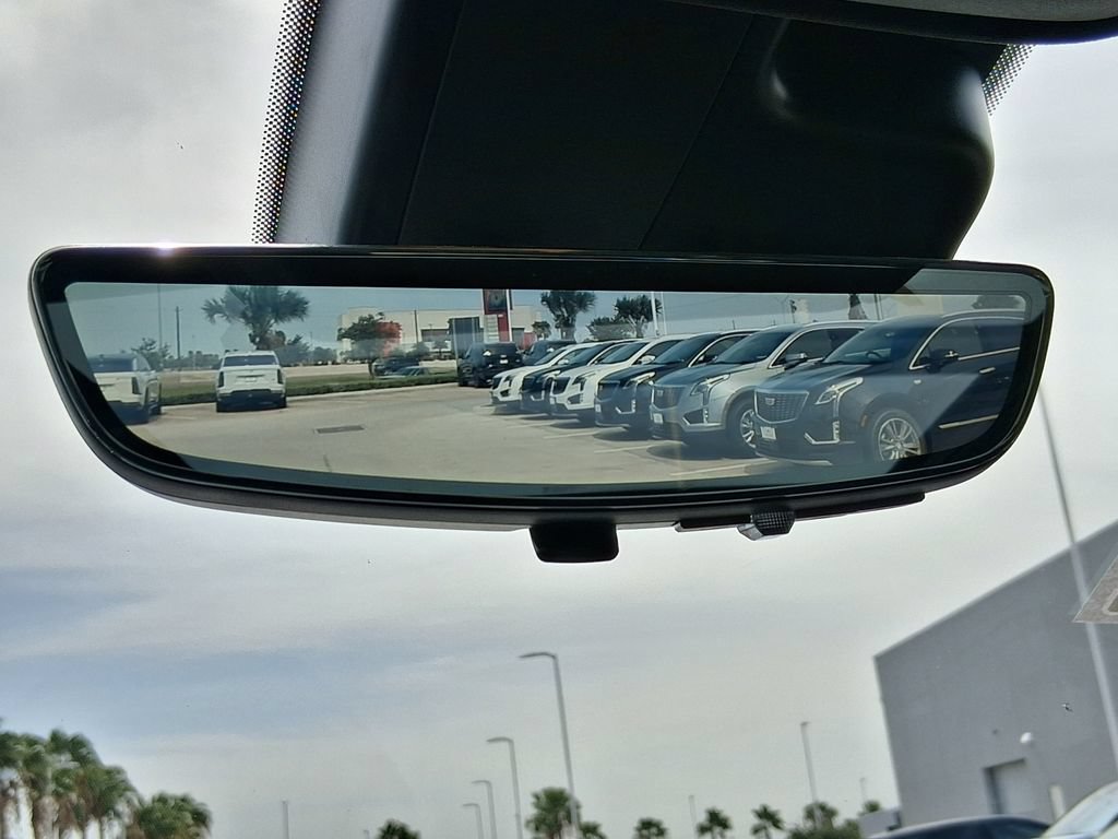 Used 2022 Cadillac XT4 Premium Luxury w/ Enhanced Visibility Package FWD image 21