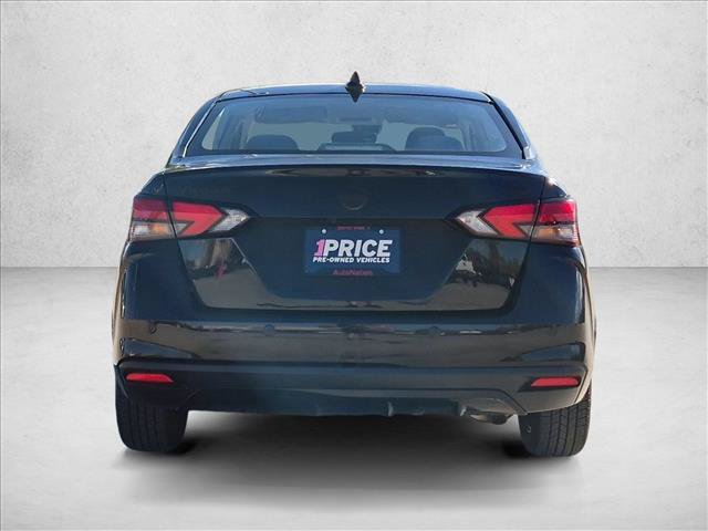 Used 2021 Nissan Versa SV FWD image 6