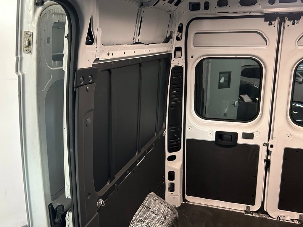 Used 2023 RAM ProMaster 1500 w/ Convenience Group FWD image 12