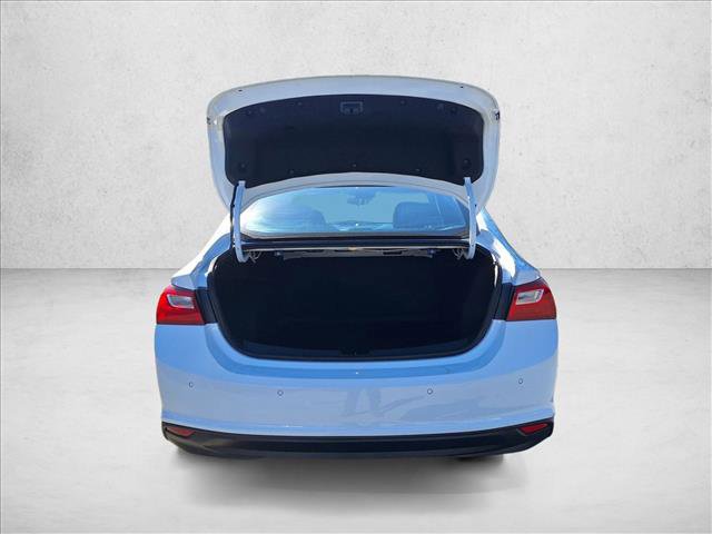 Used 2024 Chevrolet Malibu LT image 17