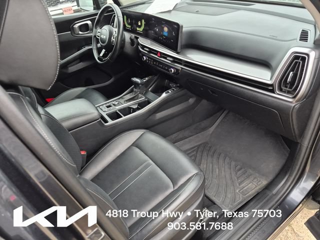 Certified 2025 Kia Sorento S w/ Panoramic Sunroof Package FWD image 10