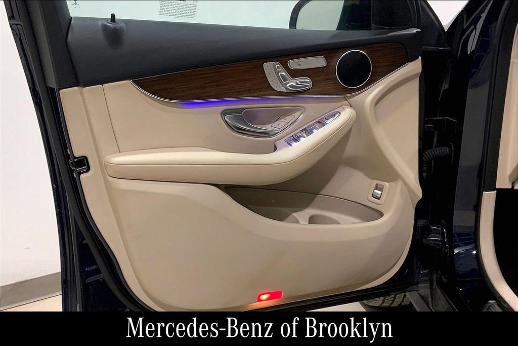 Certified 2022 Mercedes-Benz GLC 300 4MATIC image 23