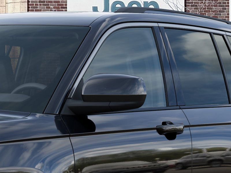 New 2026 Jeep Grand Cherokee Laredo image 12