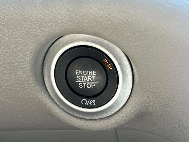 Used 2023 Chrysler Voyager LX FWD image 32