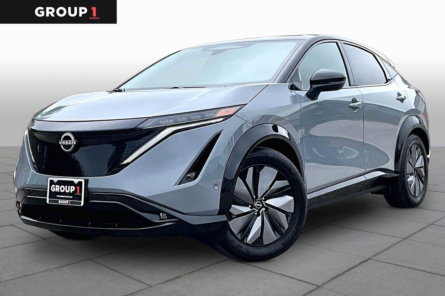 Used 2025 Nissan Ariya Platinum image 1