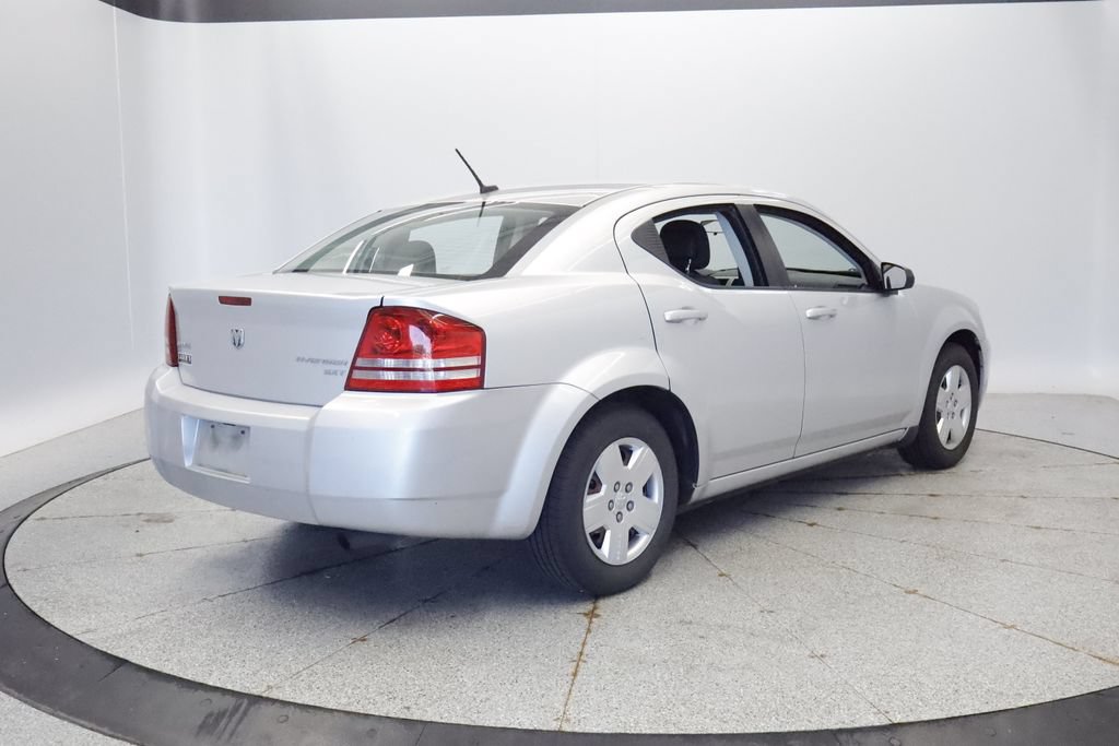 Used 2010 Dodge Avenger SXT FWD image 6