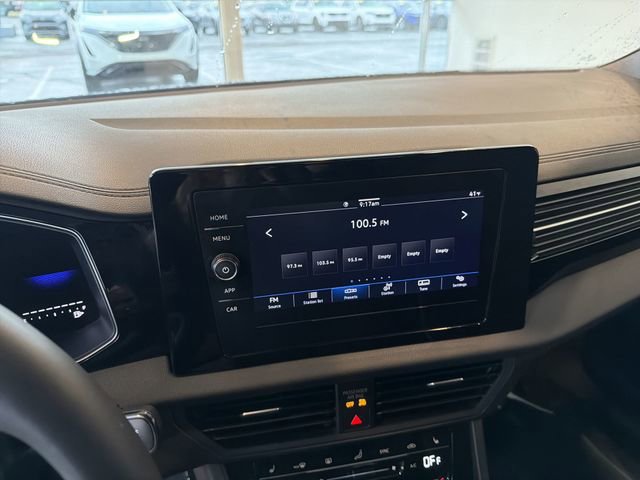 Used 2025 Volkswagen Jetta Sport image 22