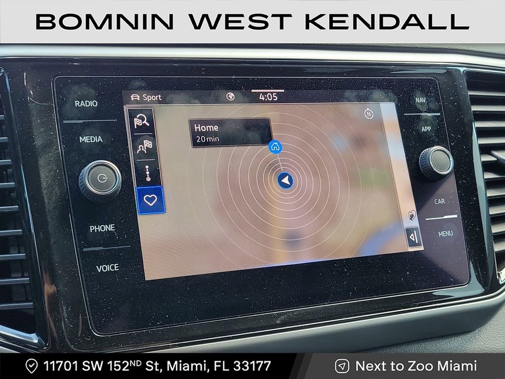 Used 2022 Volkswagen Atlas Cross Sport SEL R-Line image 22