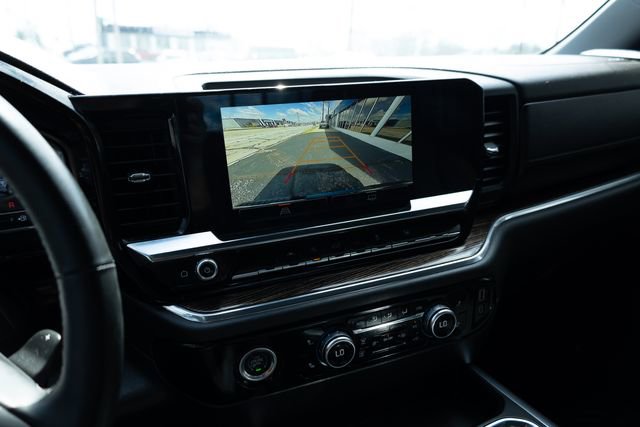 Used 2024 GMC Sierra 1500 Elevation image 13