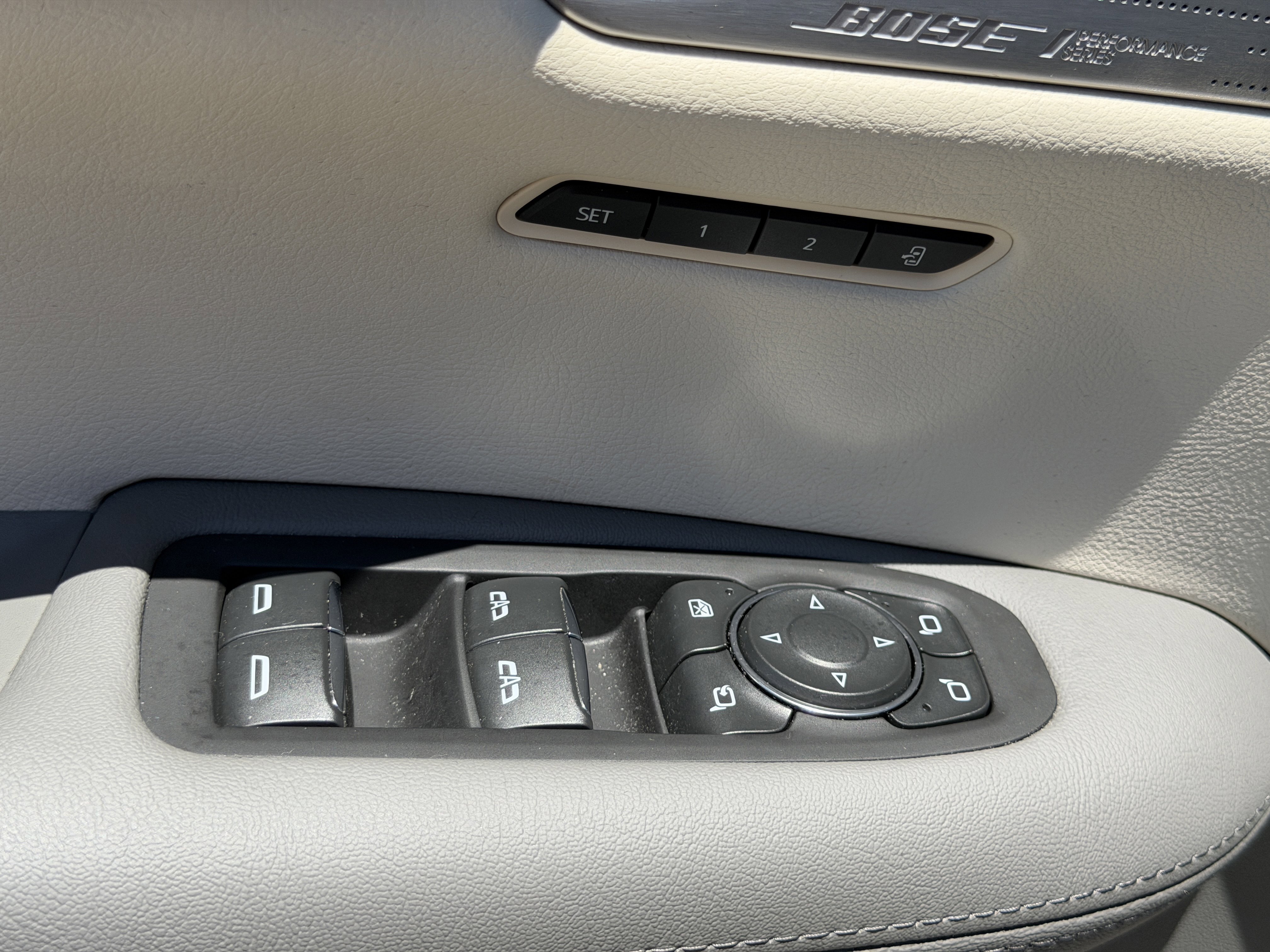 Certified 2023 Cadillac XT5 Premium Luxury FWD image 18