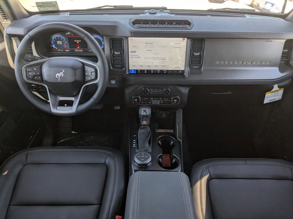 New 2025 Ford Bronco Badlands image 17