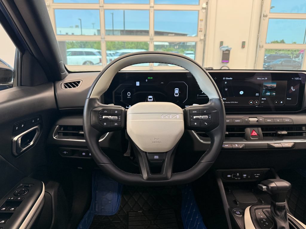 Used 2025 Kia K4 GT-Line w/ GT-Line Premium Package FWD image 21