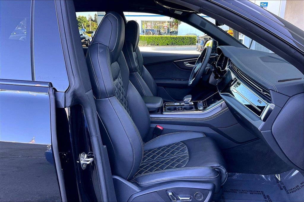 Used 2024 Audi SQ8 Premium Plus AWD/4WD image 29