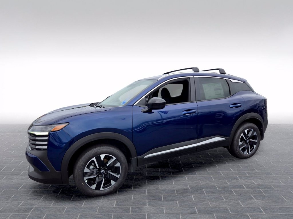 New 2027 Nissan Kicks SV AWD/4WD image 2