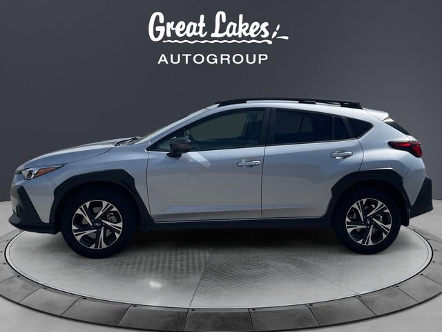 Used 2024 Subaru Crosstrek 2.0i Premium AWD/4WD image 2