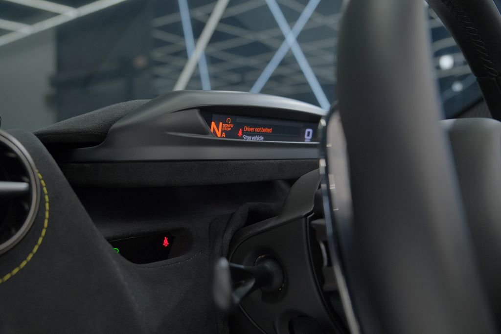 Used 2023 McLaren 720S Luxury image 51